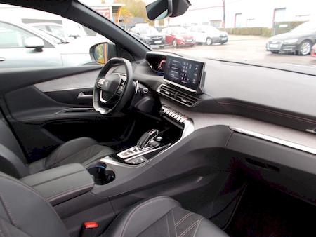 PEUGEOT 3008 II PHASE 2 1.5 BLUEHDI 130 CV GT EAT8  ********** AVEC SEULEMENT 32969 KMS !!! ***********